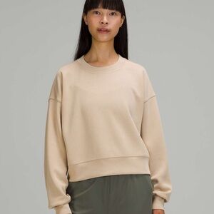 Lululemon Perfectly Oversized Cropped Crew *Softstreme